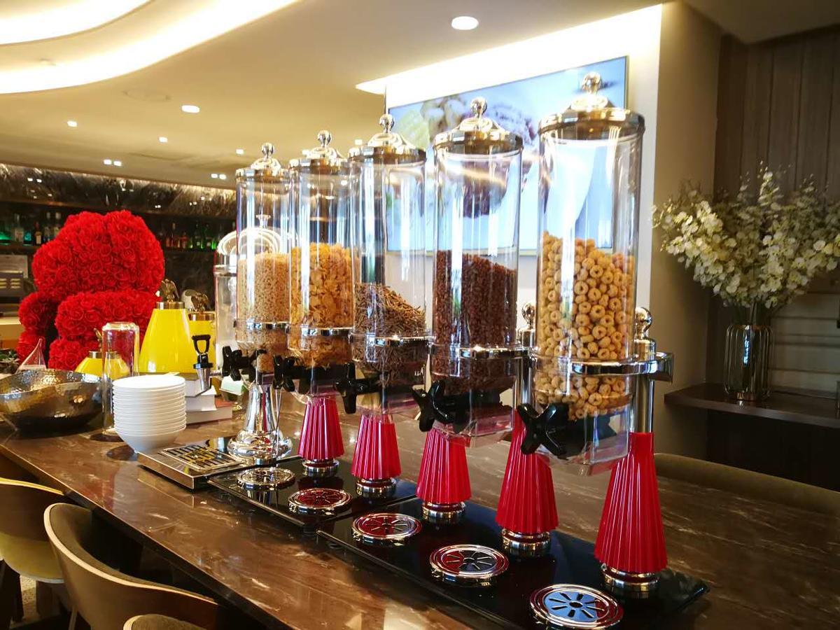 Qingdao U Hotel מראה חיצוני תמונה