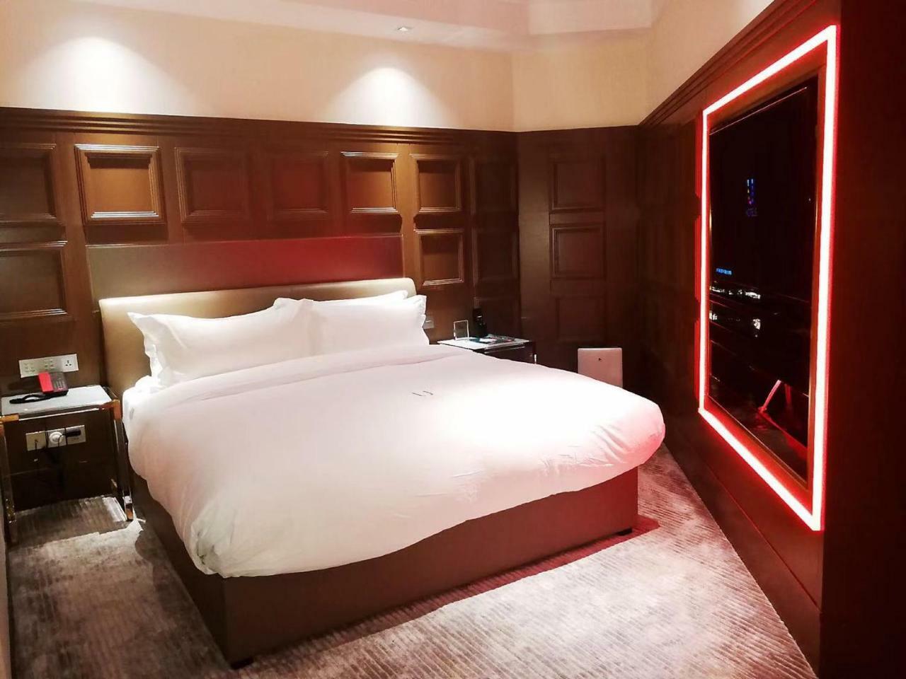 Qingdao U Hotel מראה חיצוני תמונה
